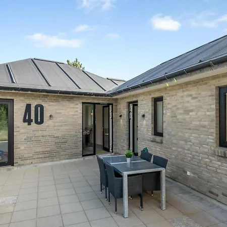 Stylish Activity House From 2018, On A Large Hilly Plot In Sondervig * 灵克宾