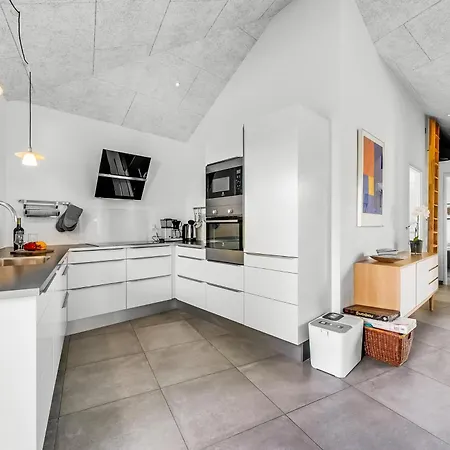 度假居 Stylish Activity House From 2018, On A Large Hilly Plot In Sondervig *